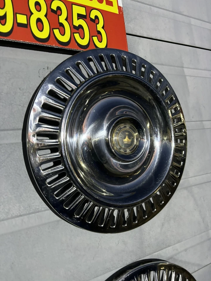 1955-56 Chrysler Imperial Gold Accents Beautiful 15”Hubcaps 4 Rare Oem Stainless - Image 3 of 4