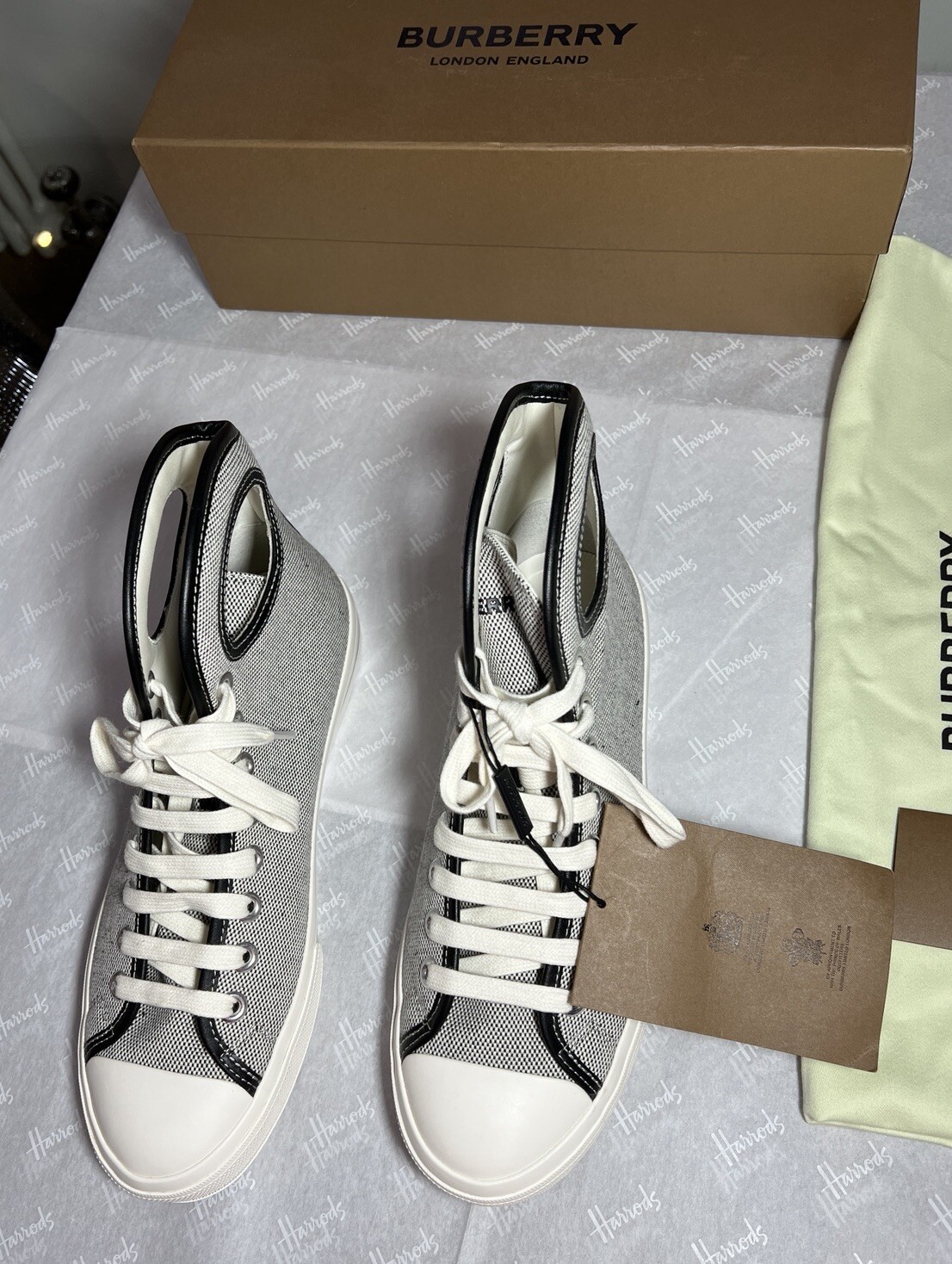Burberry Larkhall High Top Sneakers Trainers EU42 UK8 New image 10