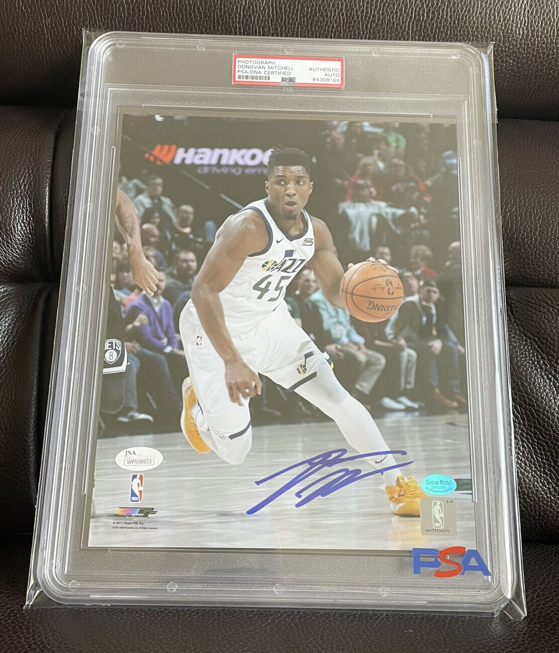 Donovan Mitchell Cleveland Cavaliers Autographed Fanatics