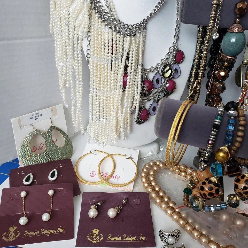 Lote de 40 Nuevos Pendientes Joyería Al Por Mayor Collares Premier Diseños Moda Boho  Foto 2 de 4