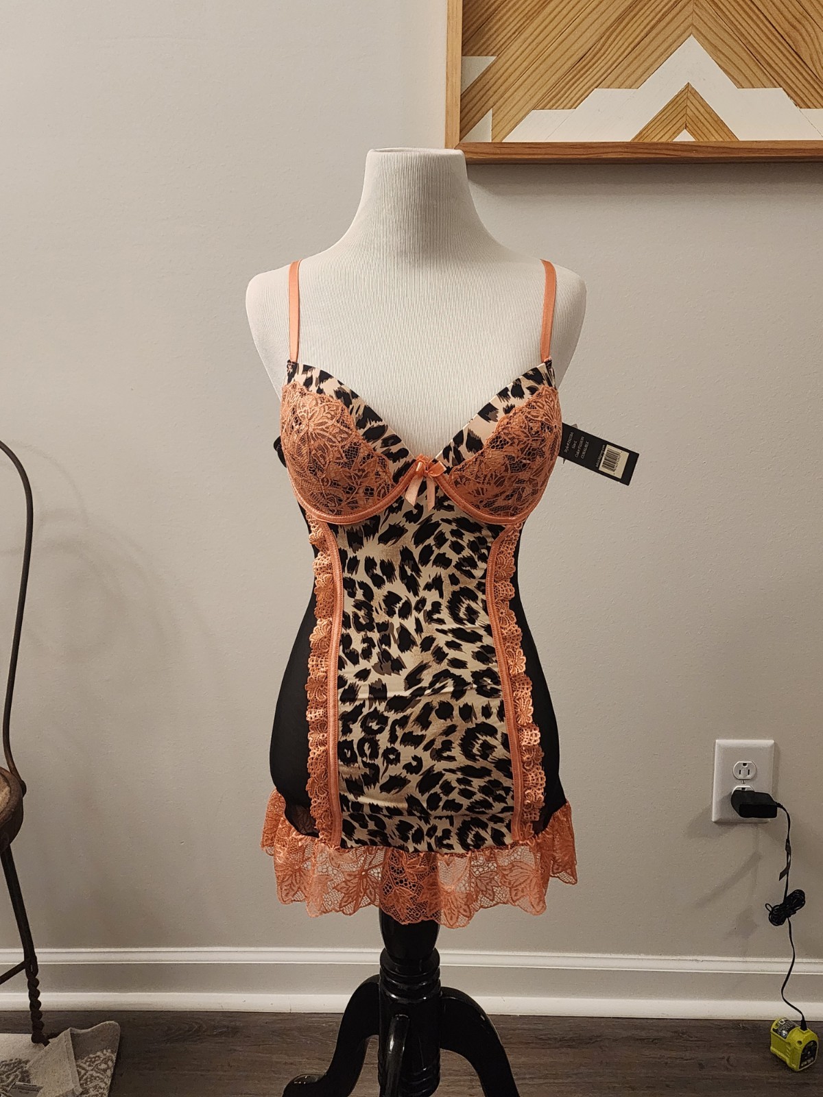 Picture 1 of 7