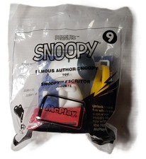 2018 McDonalds Toy Famous Author Snoopy 9 Peanuts Unopened