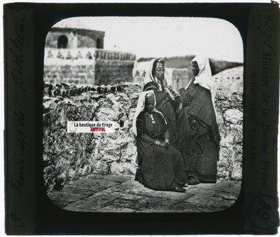 Frauen von Bethlehem, altes Foto Glasplatte, schwarz-weiß, positiv 8,5x10 cm