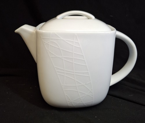 Jamie Oliver Royal Worcester Tasty Brewer Teapot 2.5 Pints White On White VGC - Picture 2 of 10