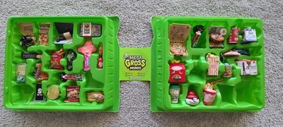 Zuru Mega Gross minis Collectors Case Lot Rare toy figure display Mini Brand