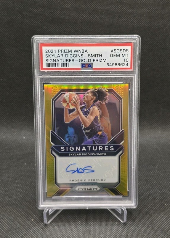 2021 Panini Prizm WNBA Skylar Diggins-Smith Gold Prizm Auto /10 PSA 10 Gem Mint