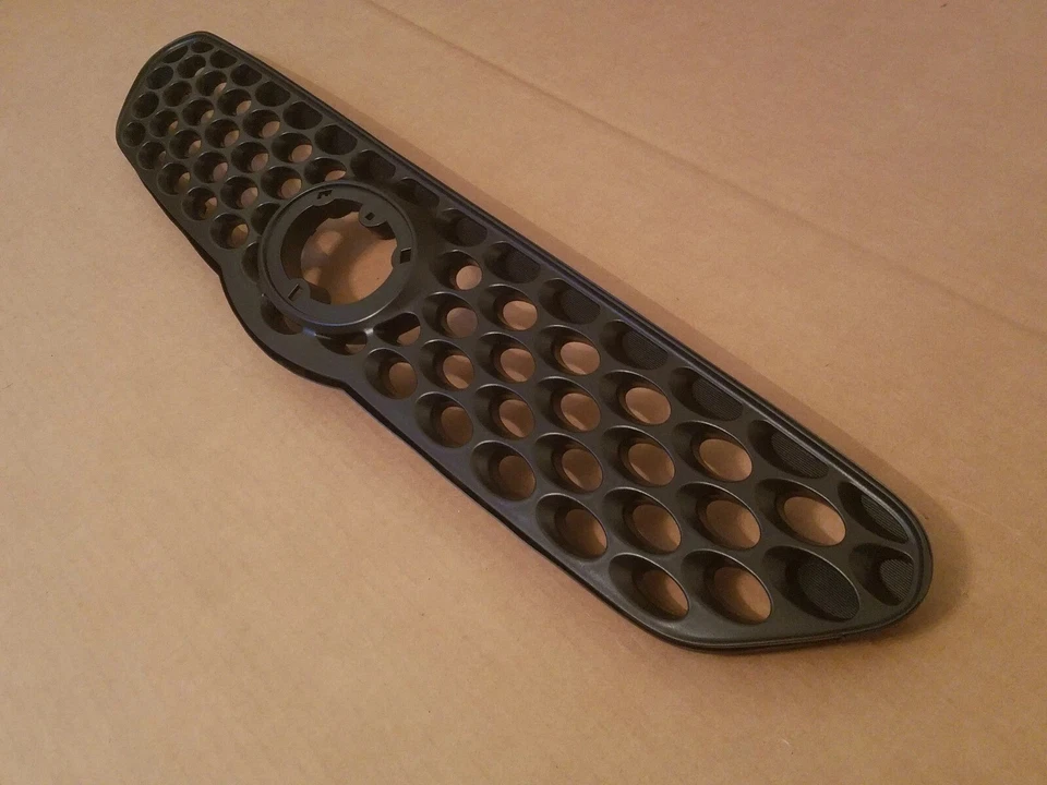 For 2003-2004New Matte Black Front Bumper Radiator Grille Upper TOYOTA MATRIX Foto 2 de 4