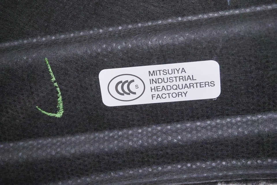 Bandeja de carga Lexus Is200t 2016-2017 64717-53120-C0 Foto 3 de 4