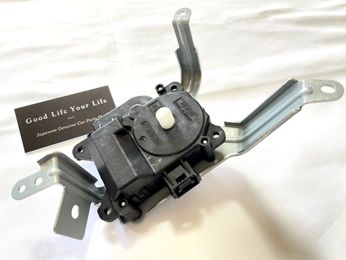Toyota Genuine OEM Lexus 87106-35120 HVAC Damper Servo Actuator
