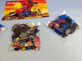 LEGO Knights 6043 Dragon Catapult Castle Dragon Defender + BA