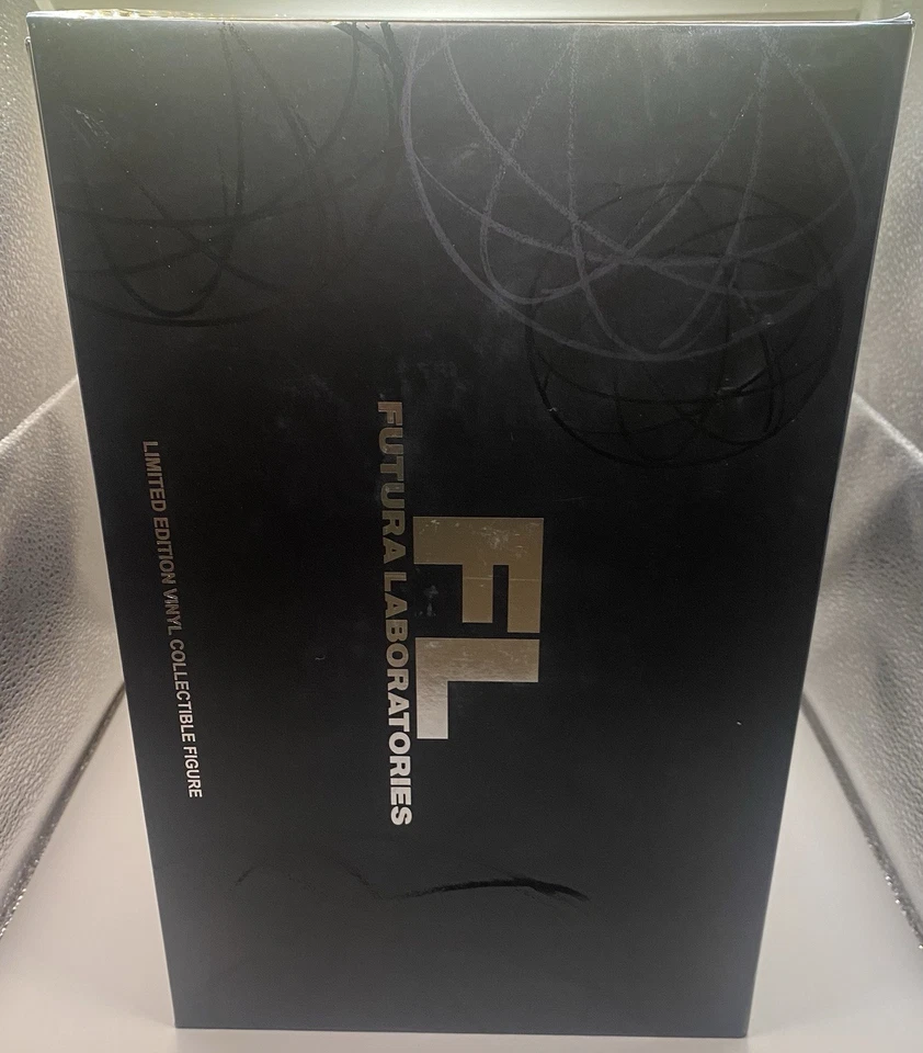 Futura 2000 Johnny 10" Vinyl Art Figure SDCC Exclusive Sculpture PopLife Limited - Image 2 of 4