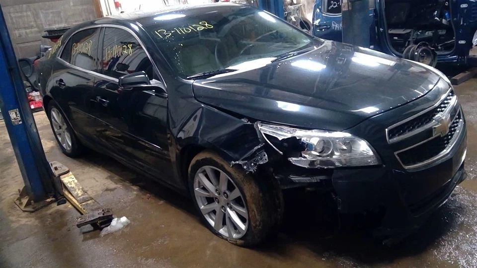 Натяжитель переднего ковшеобразного ремня безопасности подходит для 11-17 REGAL 10299049 - Изображение 2 из 4