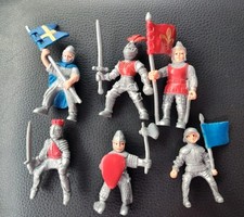 LOT of 6 Safari Medieval Knights Figures Flag Barriers Nice Lot
