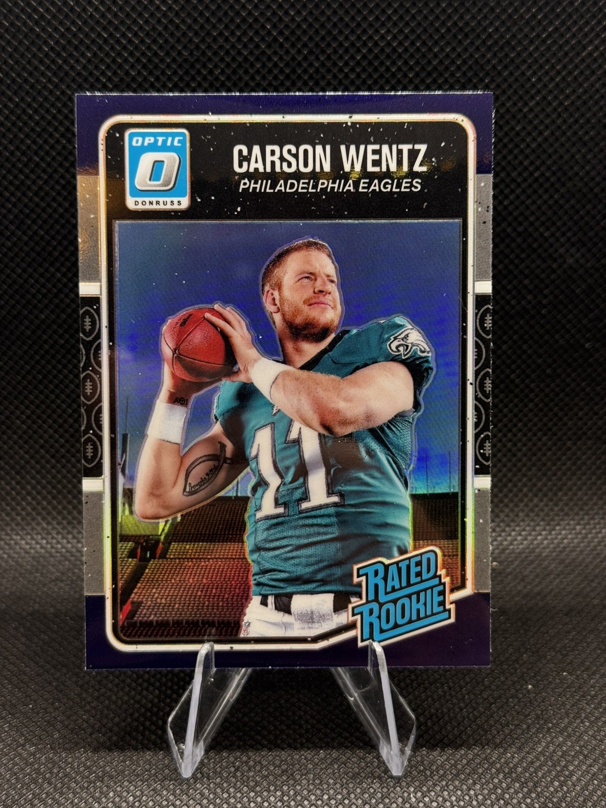 2016 Donruss Optic - Rated Rookie Carson Wentz #156 Purple Prizm