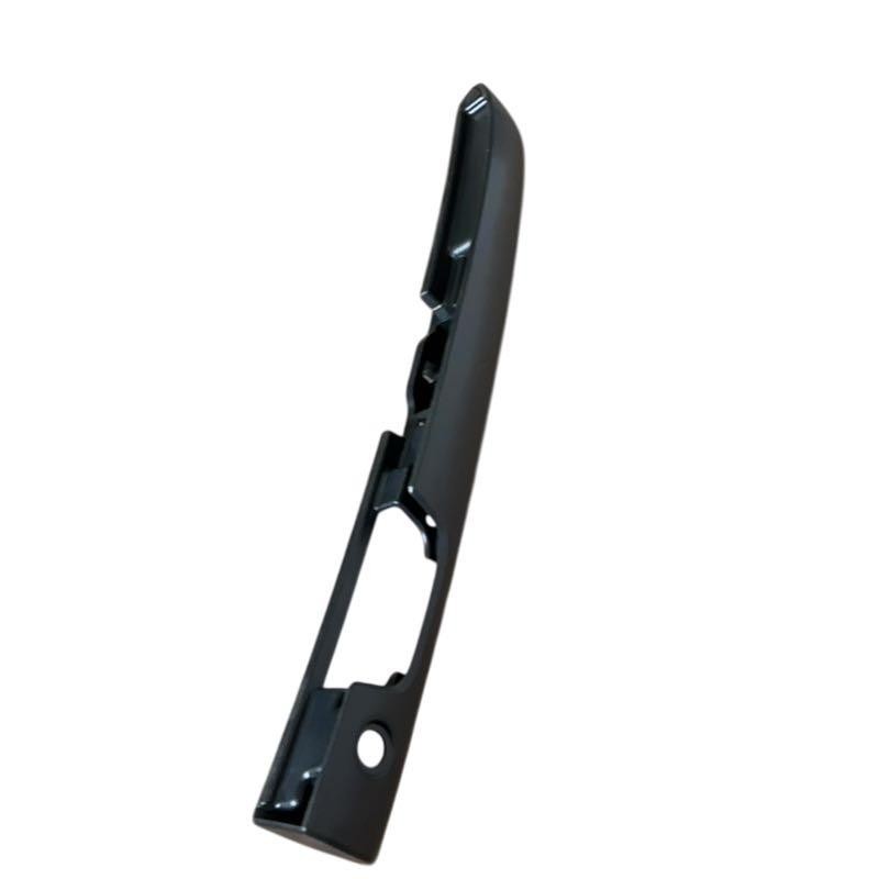 Moulure de coffre DACIA Dokker pour réparer un tirador de hayon cassé ou usé 908513120R