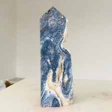 145g Natural Amazing Rare Blue Coral Jade Jasper Tower Point mineral Healing F17