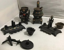 Lot Cast Iron Vintage Stove And Many Miniature Accessories 8 Total Pieces