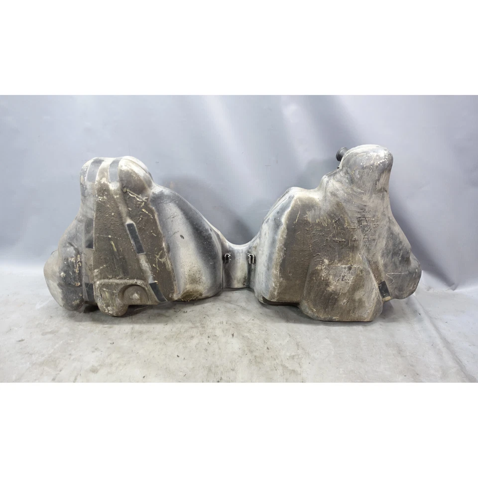 BMW E36 1995-1999 Serie 3 Suministro de tanque de combustible de plástico de fábrica OEM Foto 4 de 4