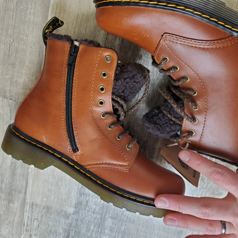Детские ботинки Dr. Martens 1460 Serena размер 4 коричневые с подкладкой из искусственного меха кожа - Изображение 4 из 4