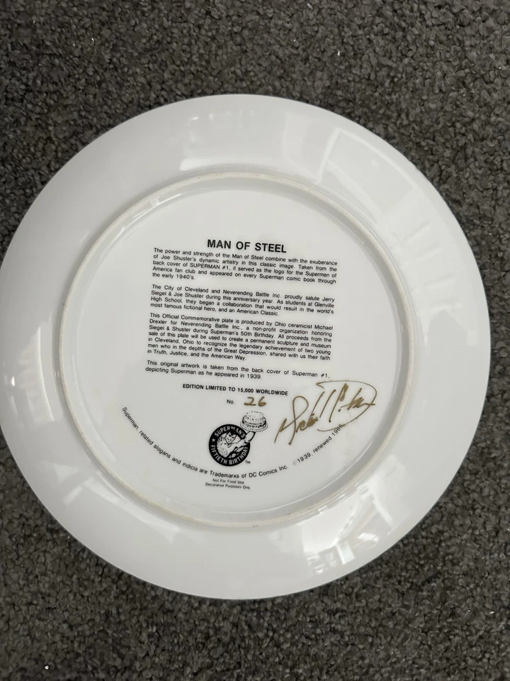 Superman “Man Of Steel” Ceramic Plate # 26 - Image 2 of 4
