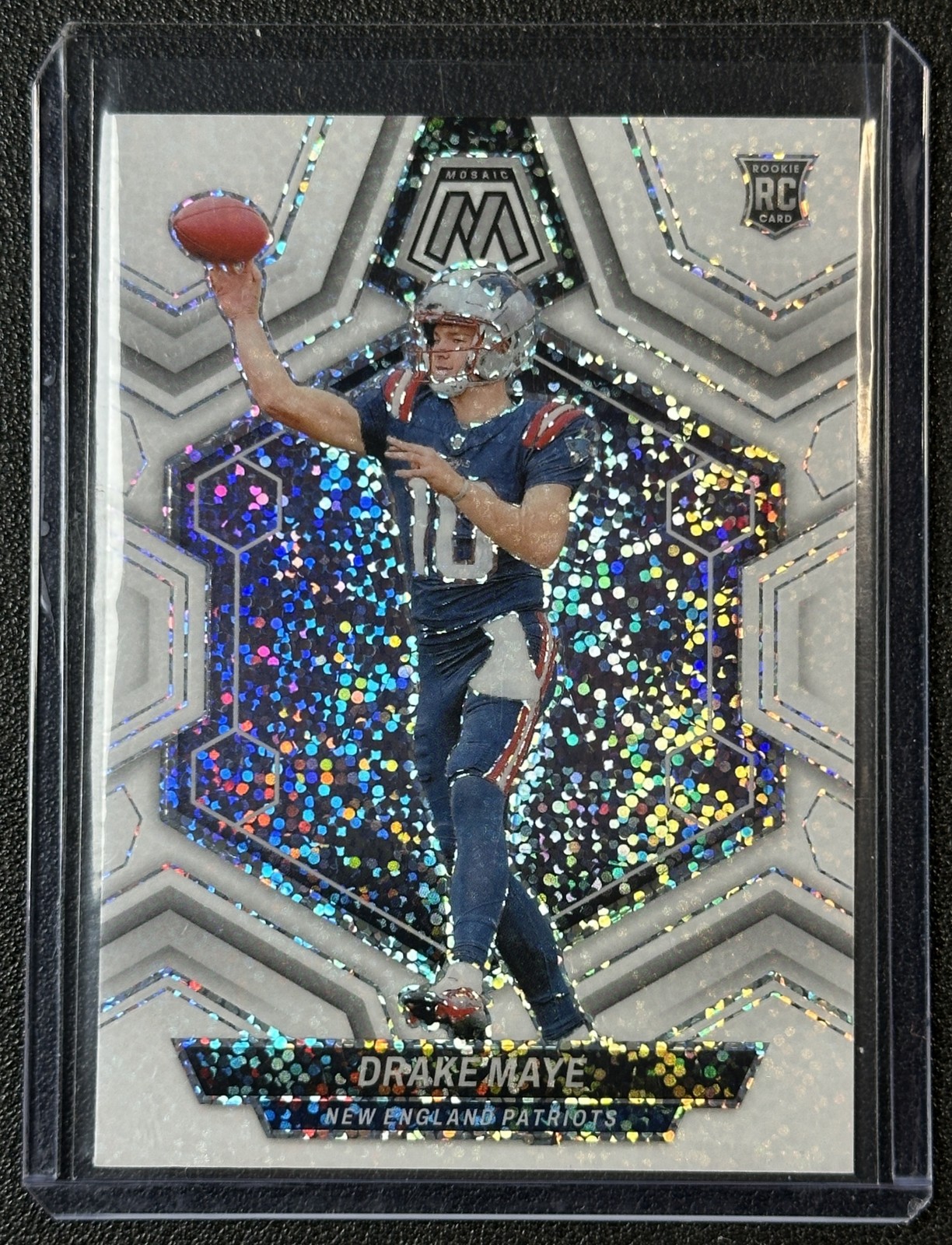 DRAKE MAYE 2024 PANINI MOSAIC #303 WHITE SPARKLE PRIZM SSP RC PATRIOTS