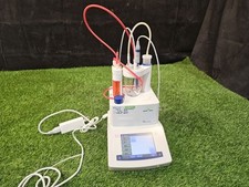 Mettler Toledo V30S Volumetric KF Titrator