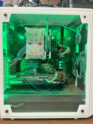 Gaming PC Ryzen 5 3600X RX 6600 32GB RAM 1TB SSD 4TB HDD WiFi Windows 11
