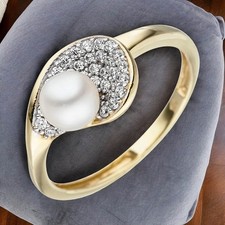 Damen Ring 375 Gold Gelbgold 1 Süßwasser Perle 36 Zirkonia Perlenring