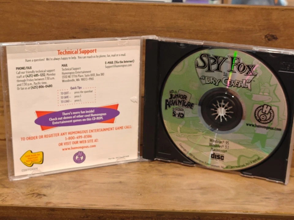 Spy Fox in Dry Cereal (Windows/Mac, 1997) Vintage PC Game Win95 Win98 OOP HTF - Image 4 of 4