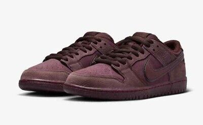 Nike SB Dunk Low PRM City of Love Burgundy FN0619-600 US 7 Nike SB Dunk Low PRM City of Love Burgundy FN0619-600 US 7
