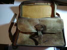 Vtg Leather Camera Case Shoulder Strap Front Pocket Sportsman Bucktan 502