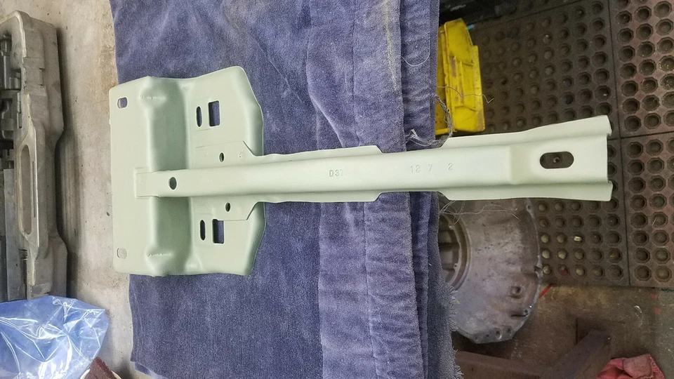 Camión Ford 1973-1979 1978 1979 Bronco capó pestillo soporte Foto 3 de 4