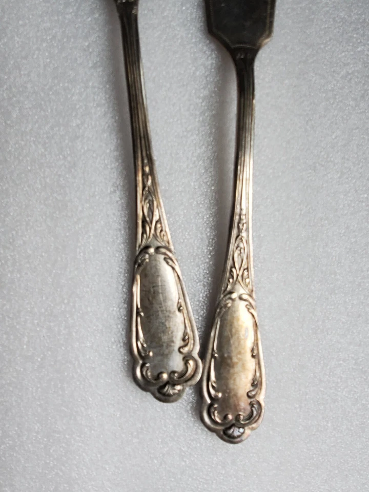 Couverts de Service à Poisson- Décor Floral Argent ? - Photo 3/4