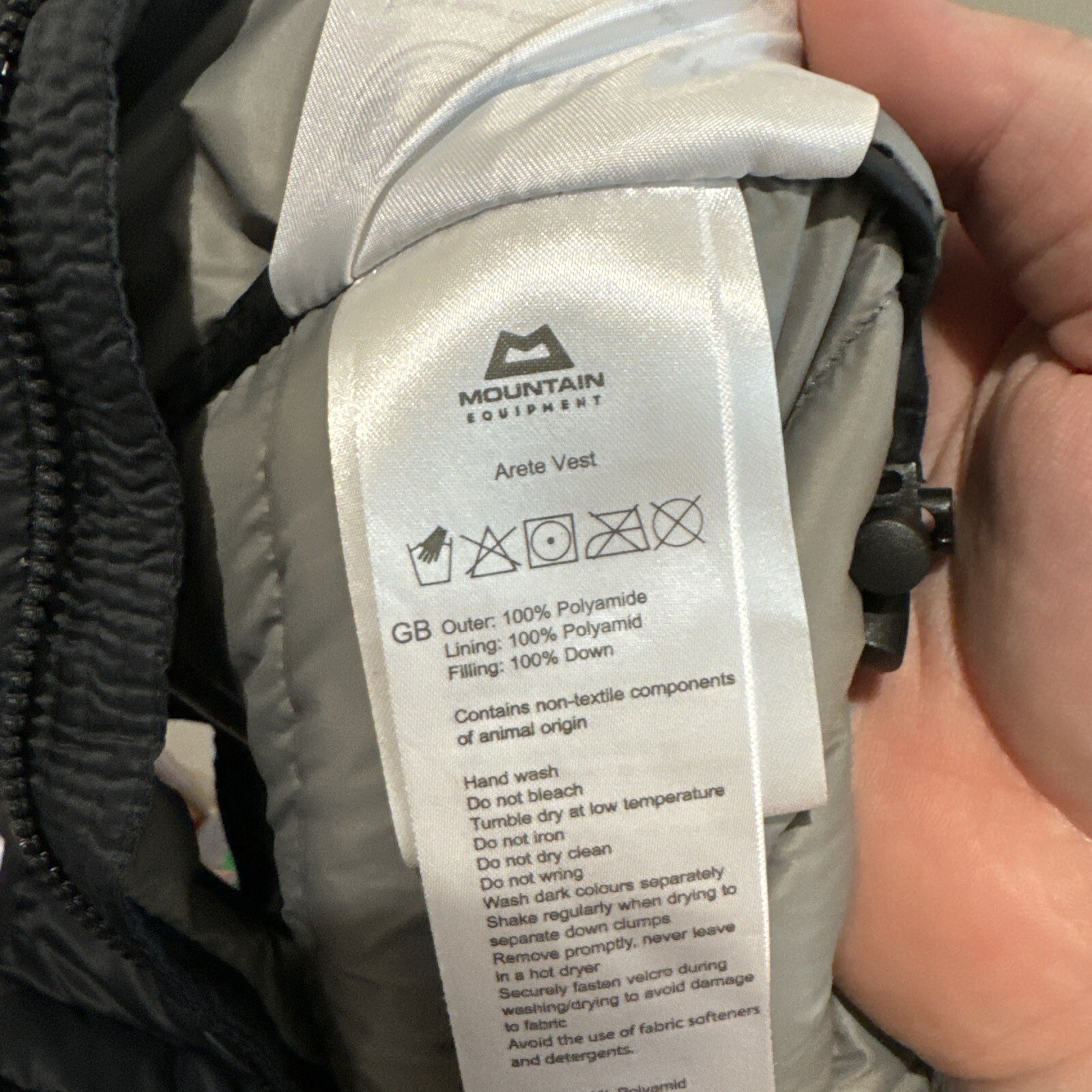 Mountain Equipment Men&rsquo;s Arete Down Vest Size XL - Black