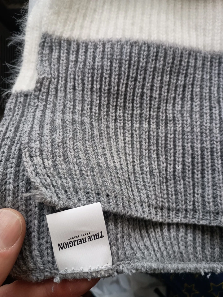 True Religion Winter Beanie Hat And Scarf Set Knitted NWT New Acrylic Gray - Image 2 of 3