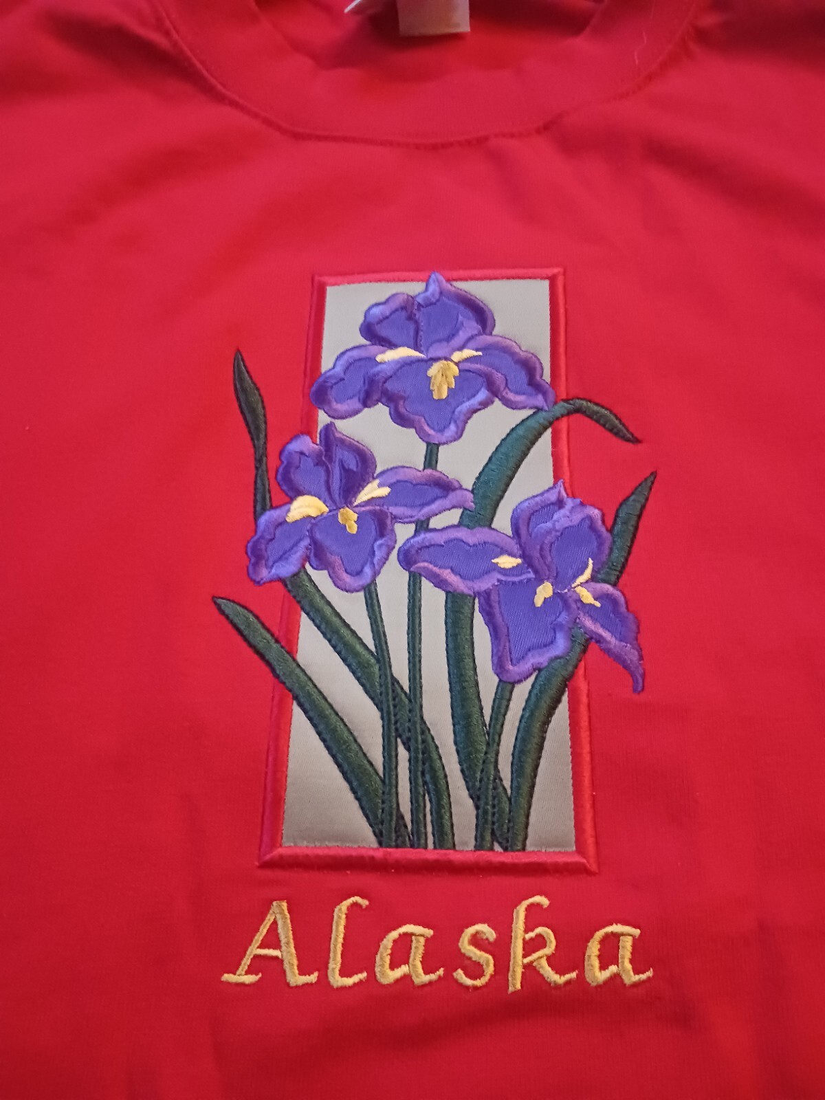 FILA T Shirt Vintage Alaska Fiori Ricamati Rematore Taglia Media Rossa Made In USA