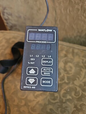 Watlow 988A-10CA-AARG Temperature / Process Controller Series 988 MISSING RING