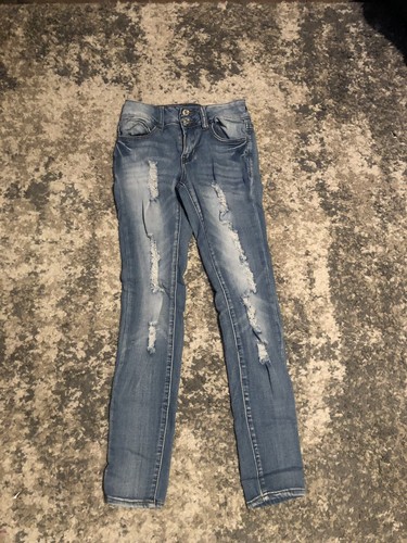 LADIES JEANS ( ALMOST FAMOUS MID RISE 