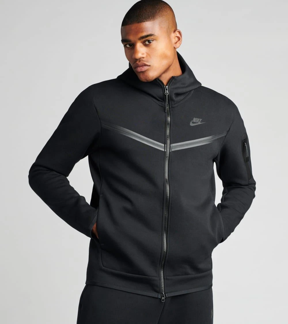 gezantschap vermomming Opsommen Nike Men&#039;s NSW Tech Fleece Full Zip Black/Black Hoodie CU4489-010 |  eBay