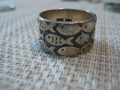 Seltener Sterling Silber Fischschwarm Ewigkeit breiter Bandring Gr. 6 gemarkt 925 Mex