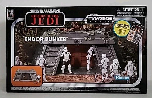 Star Wars Vintage Collection Endor Bunker Playset w/ 3.75" Endor Rebel Figure