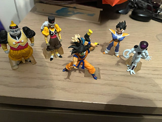 Dragon Ball Z PVC/Plastic Figure Lot Son Goku Vegeta Frieza Android 19 20