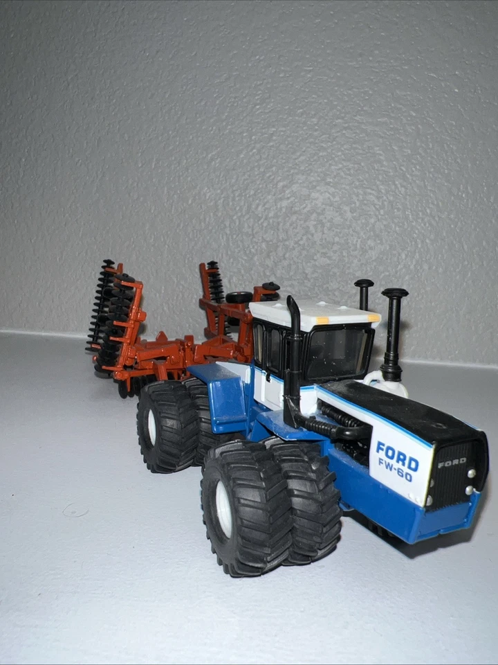 Custom Ford FW-60 Tractor, 1:64 Scale, With Allis Chalmers 2600 Tandem Disk - Image 3 of 4