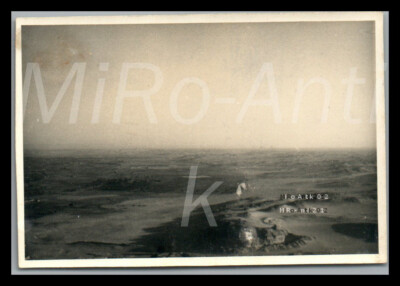 Foto, Kreuzer Köln, Ägypten, Blick v.d. Cheops-Pyramide d, 1933; L149L