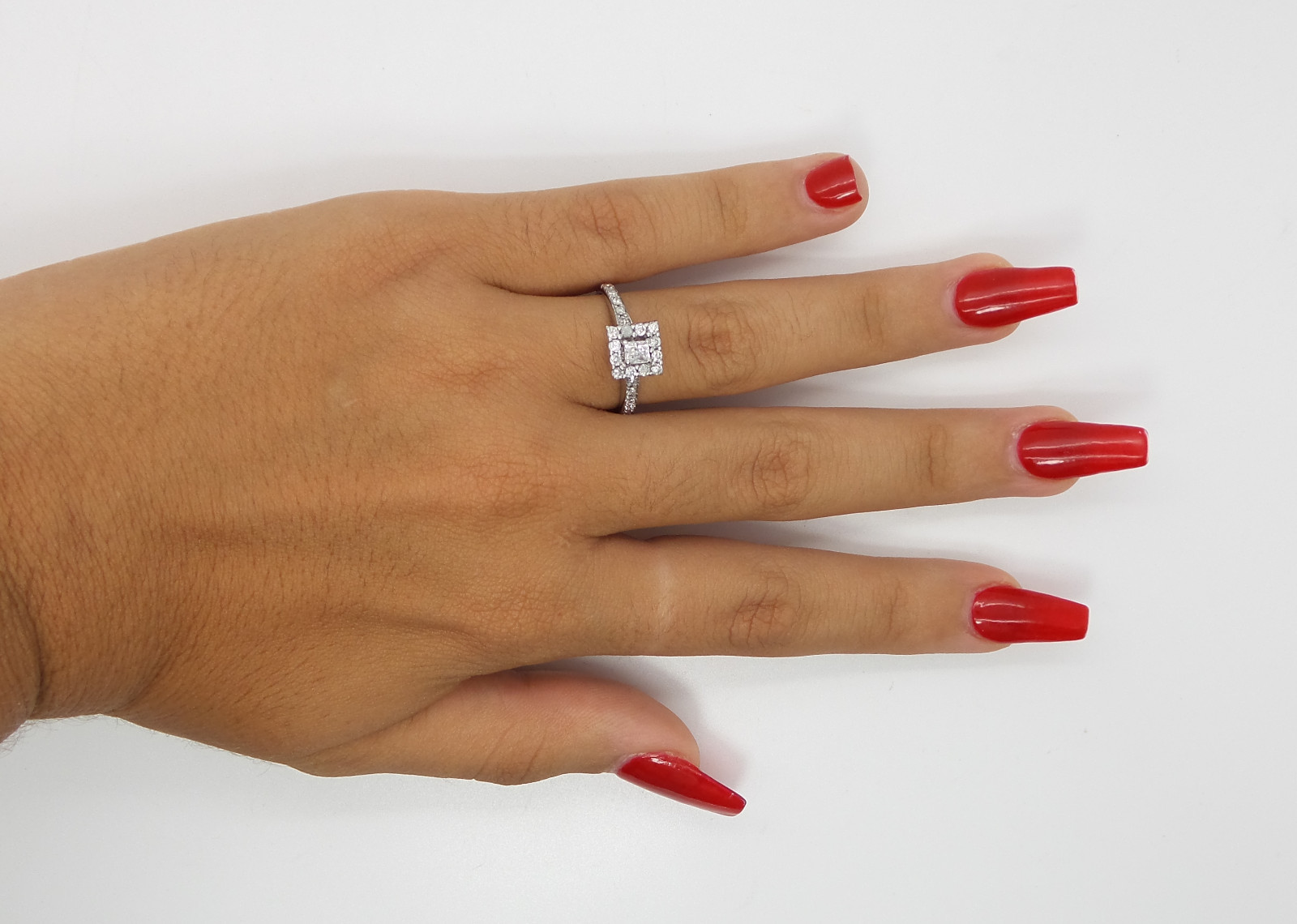 1/2CT Natural Diamond Halo Engagement Wedding Bridal Ring 14K White Gold Band