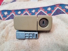 2007-2011 Honda CR-V Glove Box Latch Compartment Handle Lock CRV OEM TAN-BEIGE