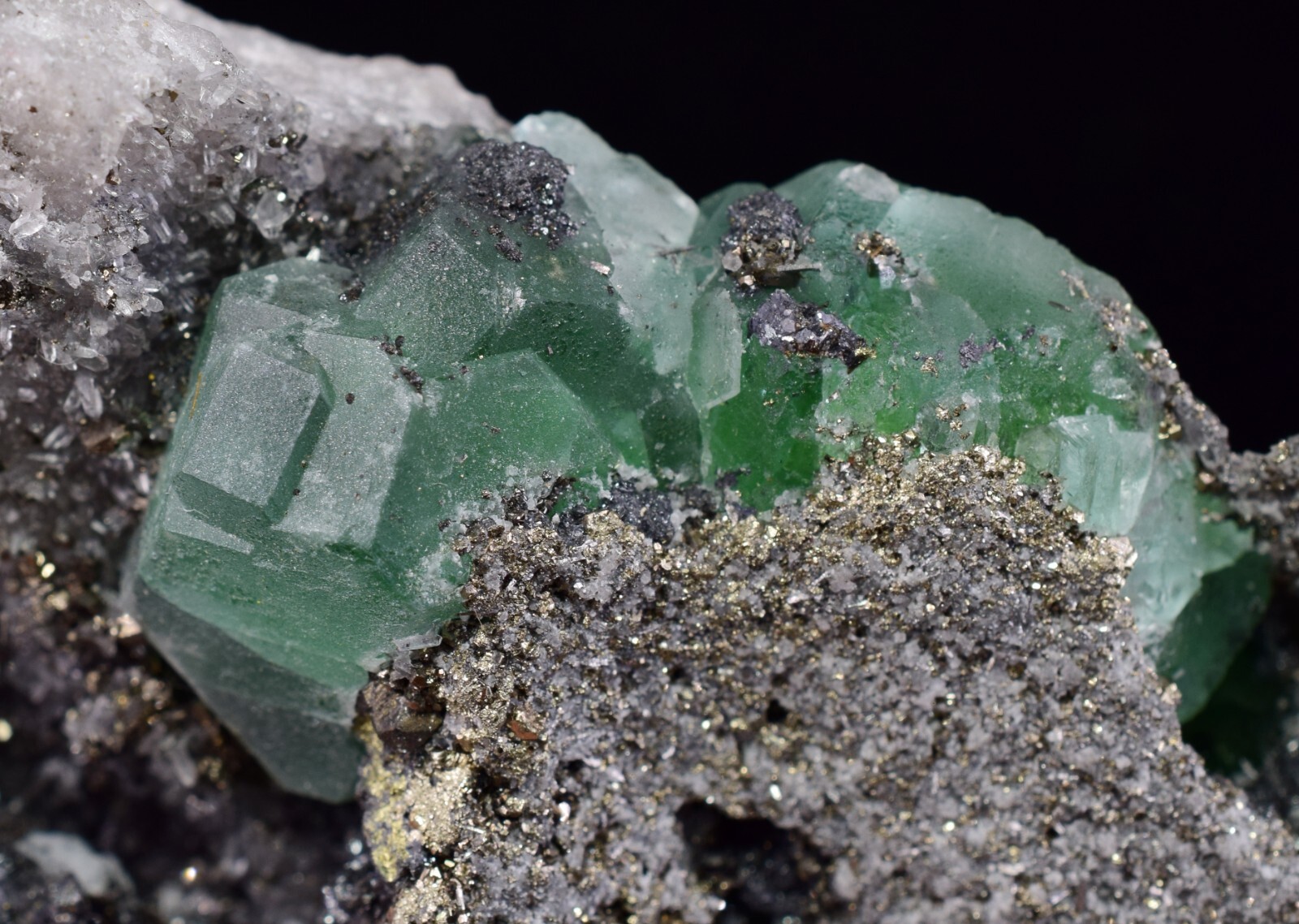 9.8cm Green Fluorite Pyrite Quartz Crystal Galena from Milpo Peru KB51 Shiny Specimen