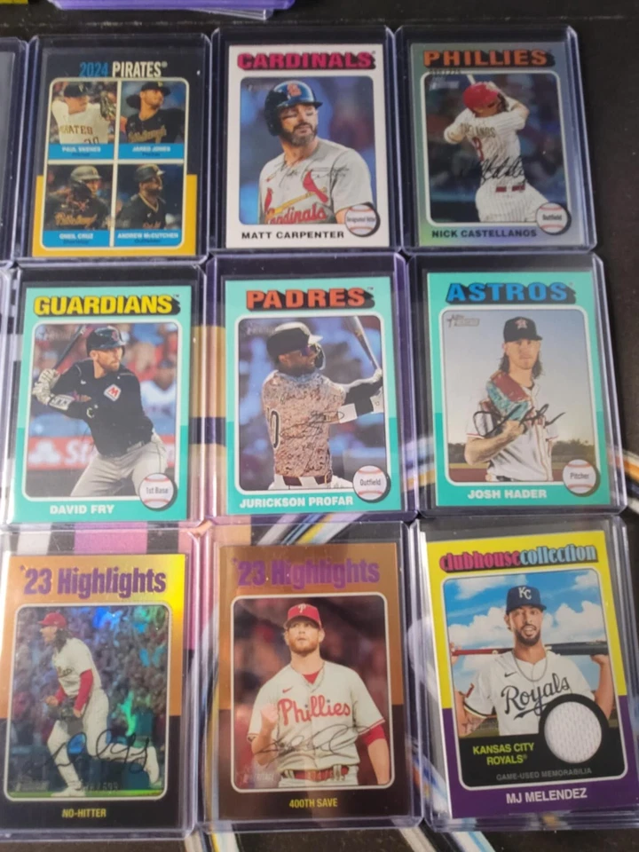 Lote Topps Heritage Hits 2024 que incluye tarjetas numeradas, cromos, recuerdos, etc. Foto 3 de 3