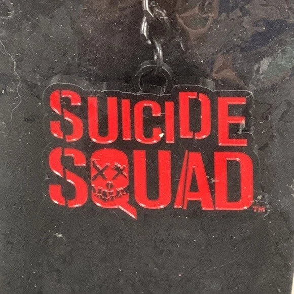 Llavero con logotipo de Escuadrón Suicida WB DC Comics película 2016 nuevo en paquete Foto 2 de 4