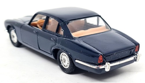 Solido 1/43 - Jaguar XJ-12 Blue 1096 Vintage Diecast Model Car - Bild 5 von 6